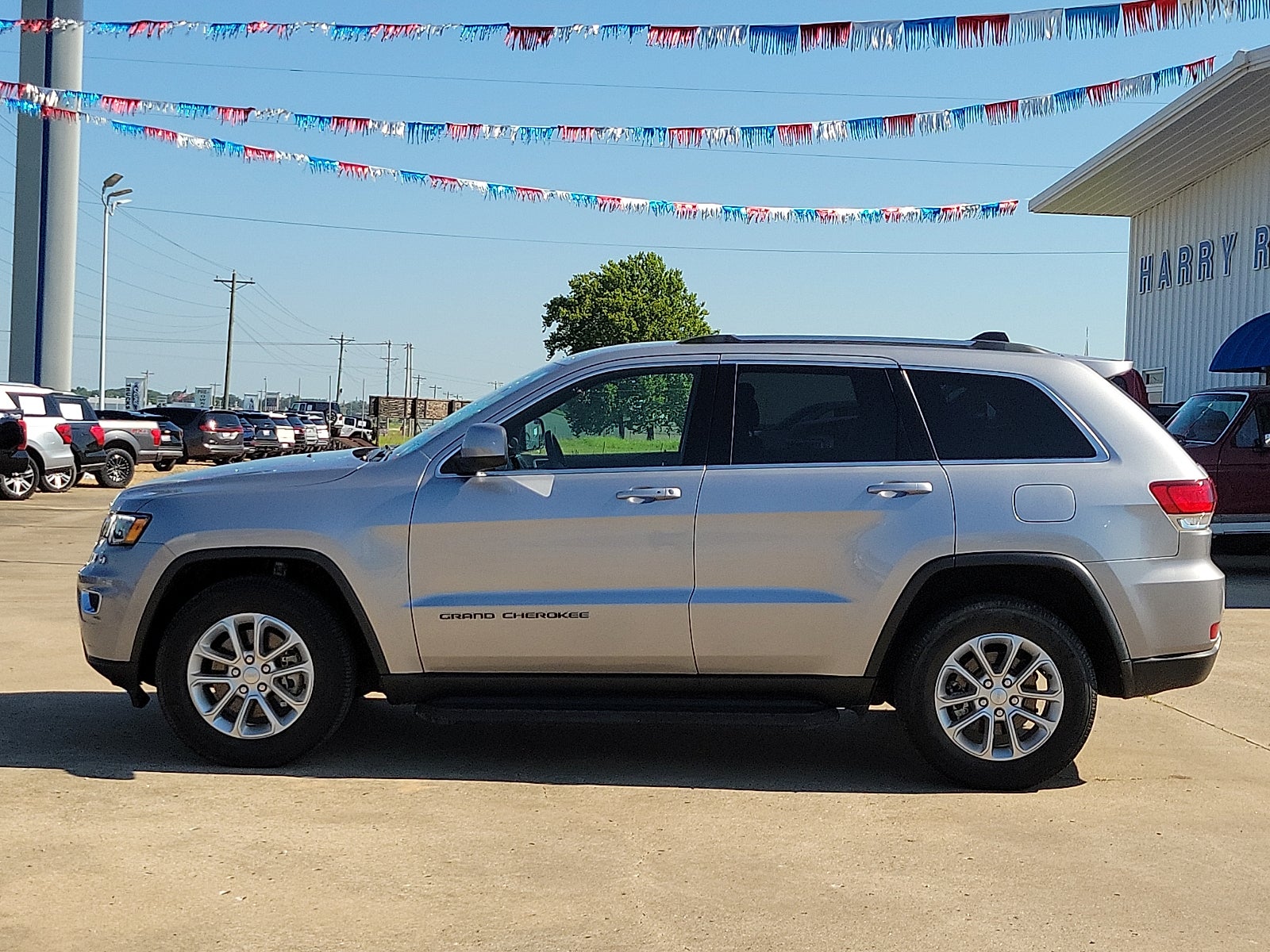 2021 Jeep Grand Cherokee Laredo E
