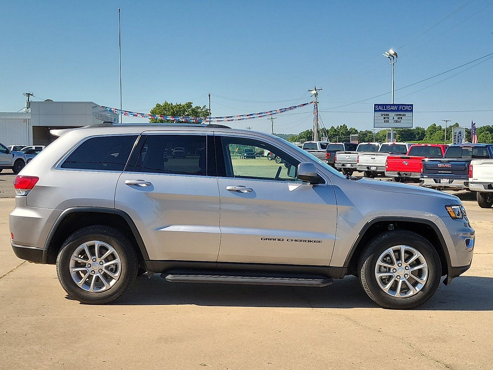 2021 Jeep Grand Cherokee Laredo E