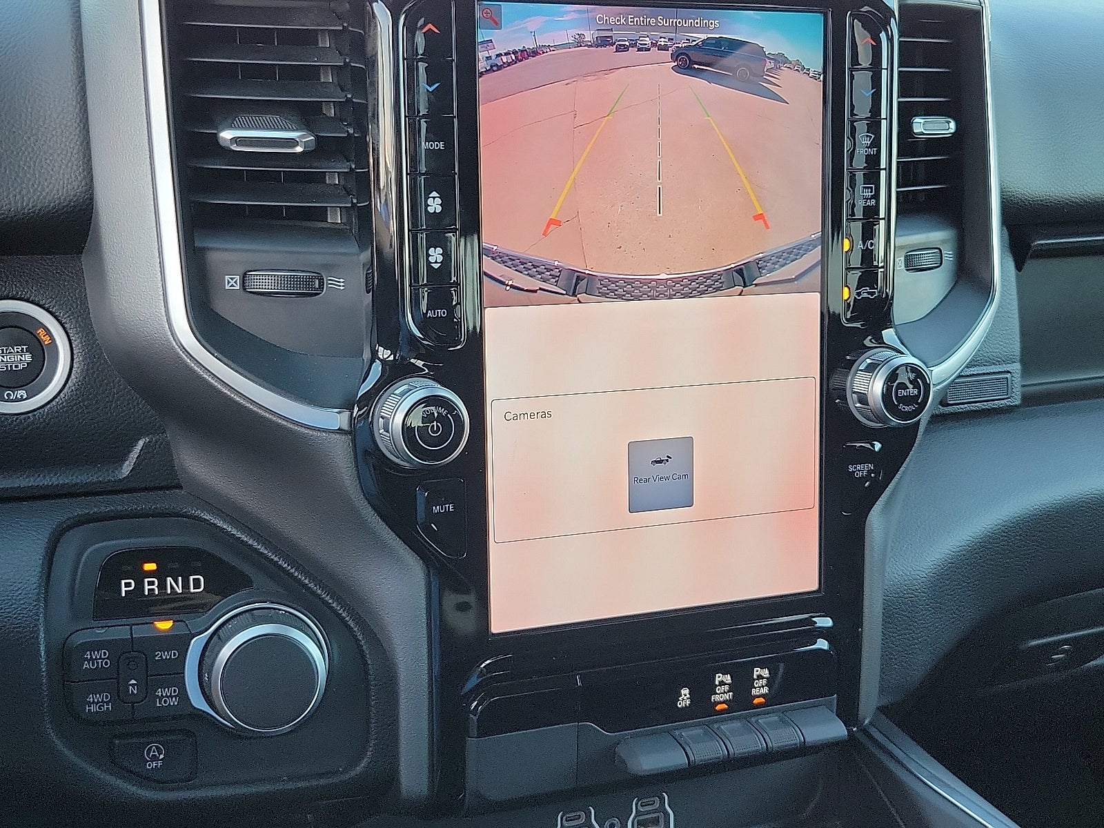 2025 RAM 1500 Big Horn