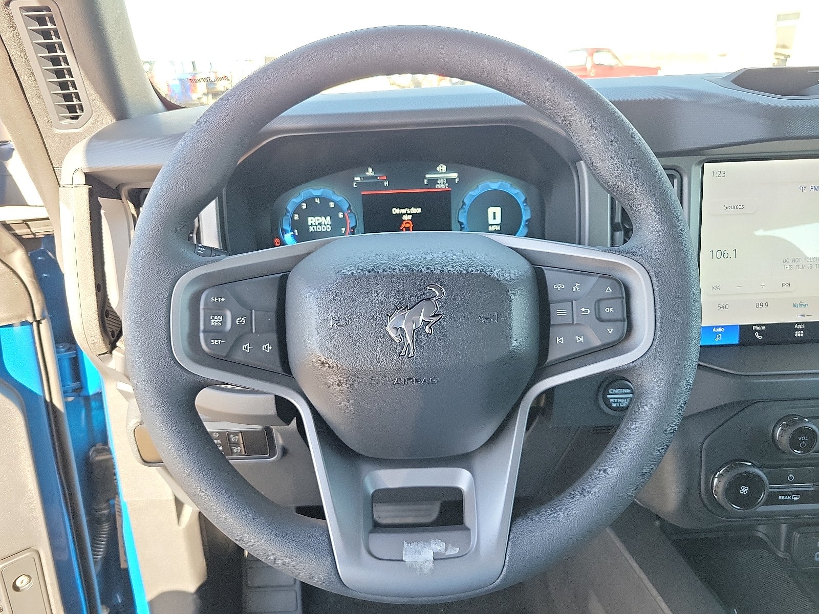 2025 Ford Bronco Base