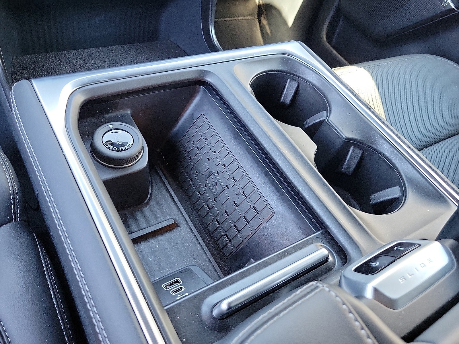 2025 Ford Expedition Platinum®