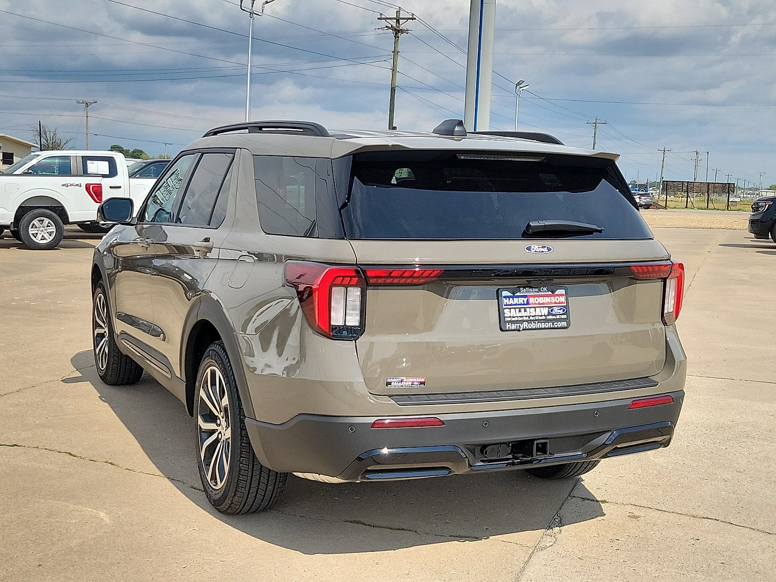 2027 Ford Explorer ST-Line