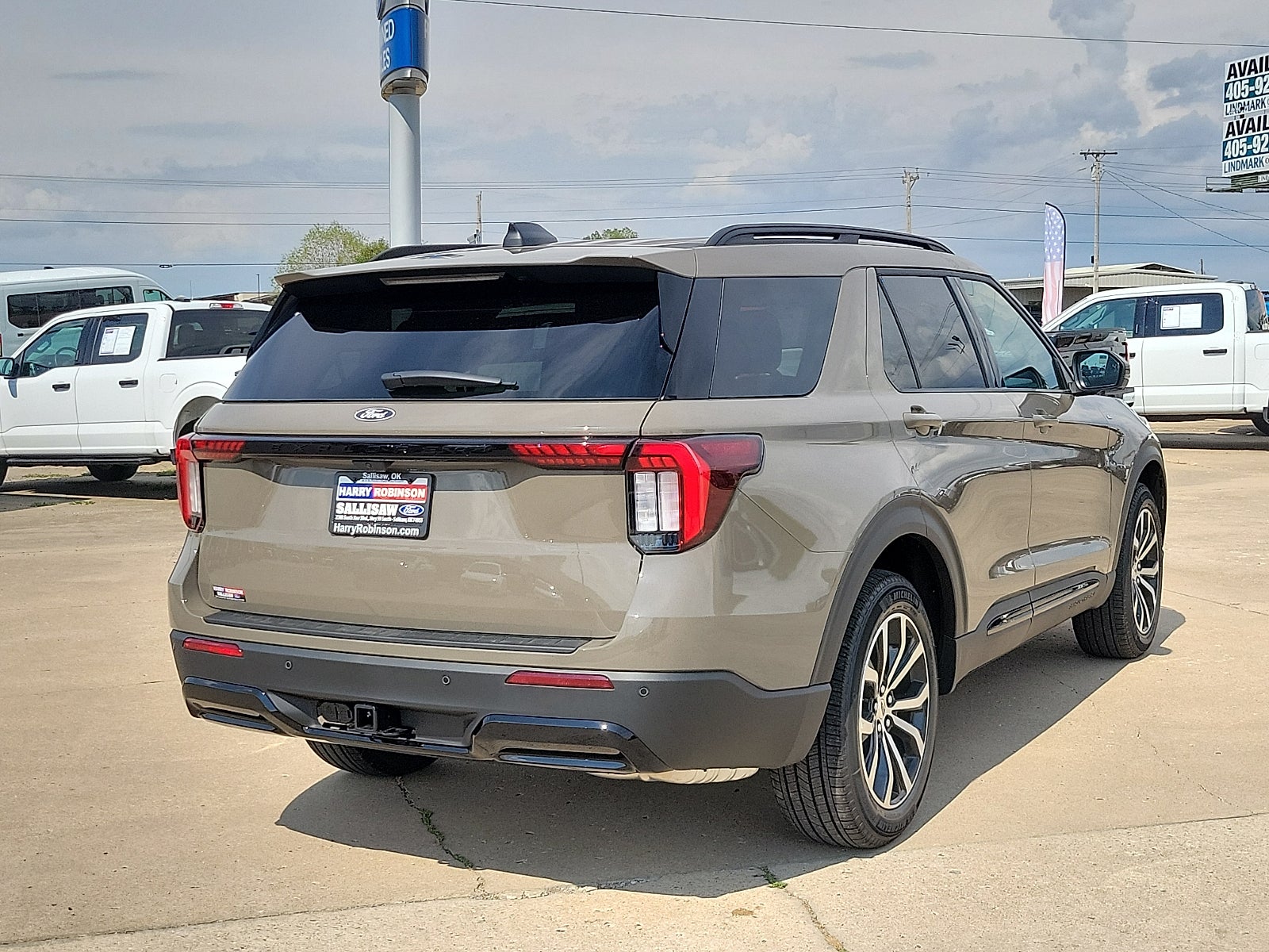 2027 Ford Explorer ST-Line