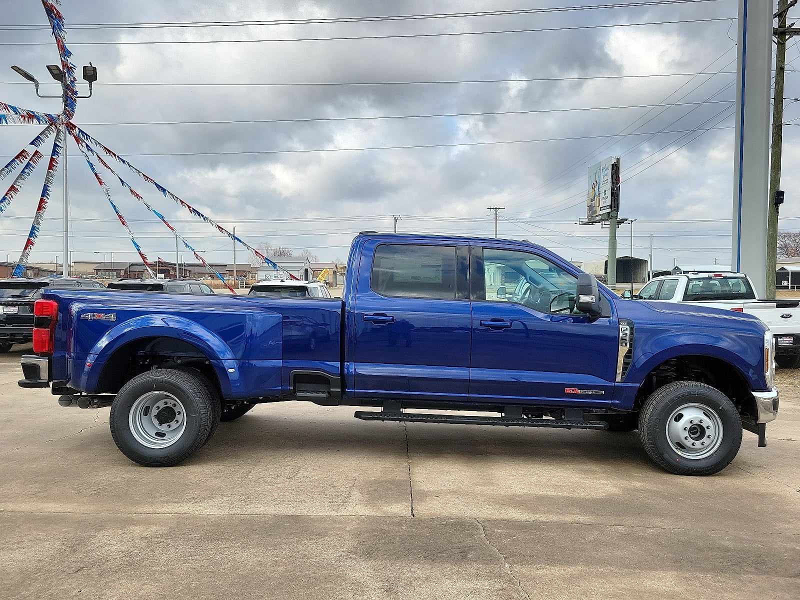 2026 Ford Super Duty F-350® XLT