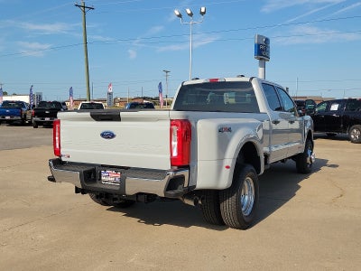 2026 Ford Super Duty F-350® XLT