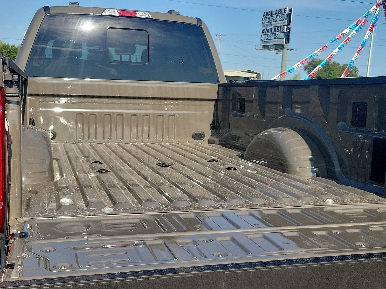 2026 Ford Super Duty F-350® XLT