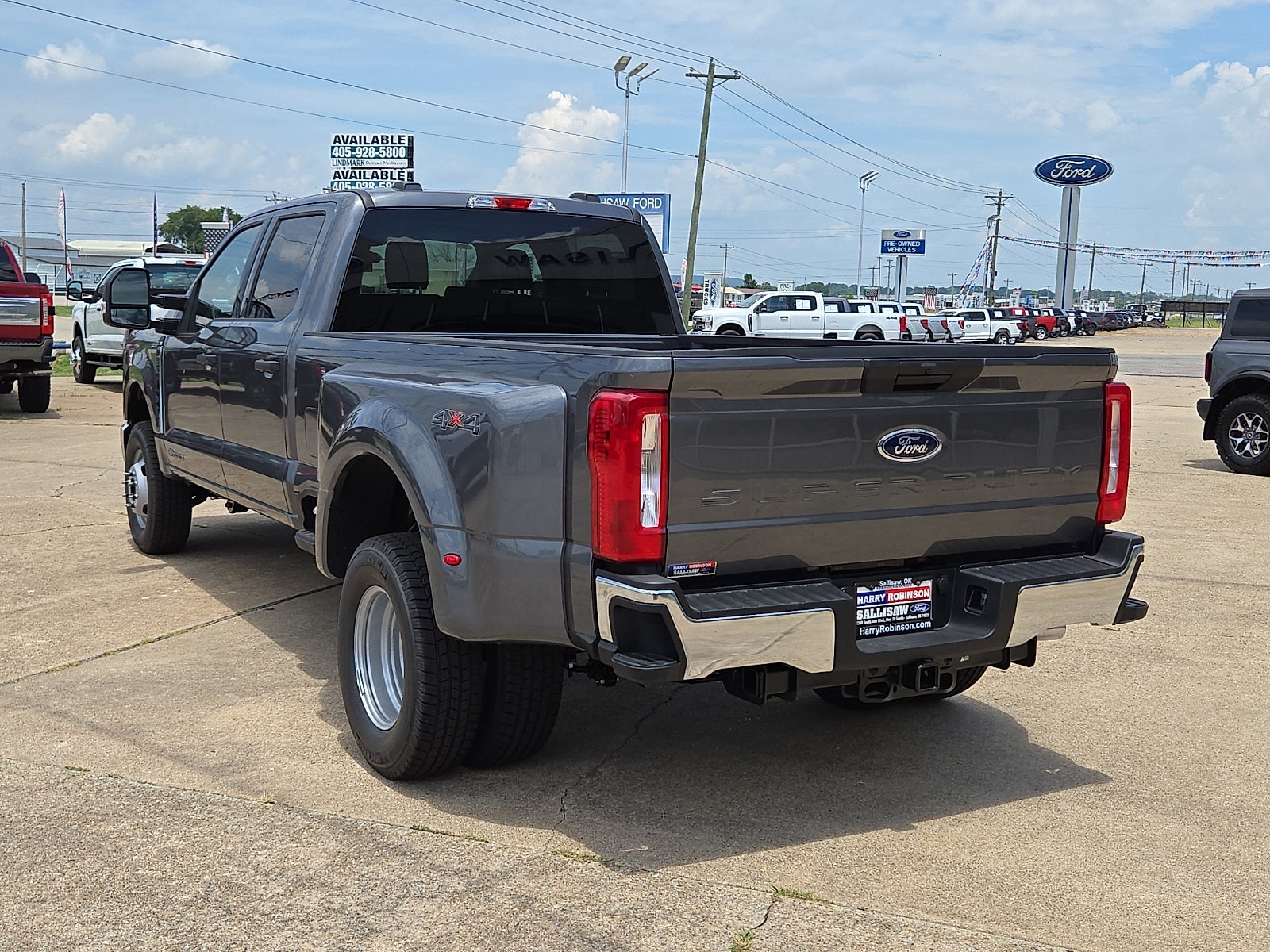 2026 Ford Super Duty F-350® XLT