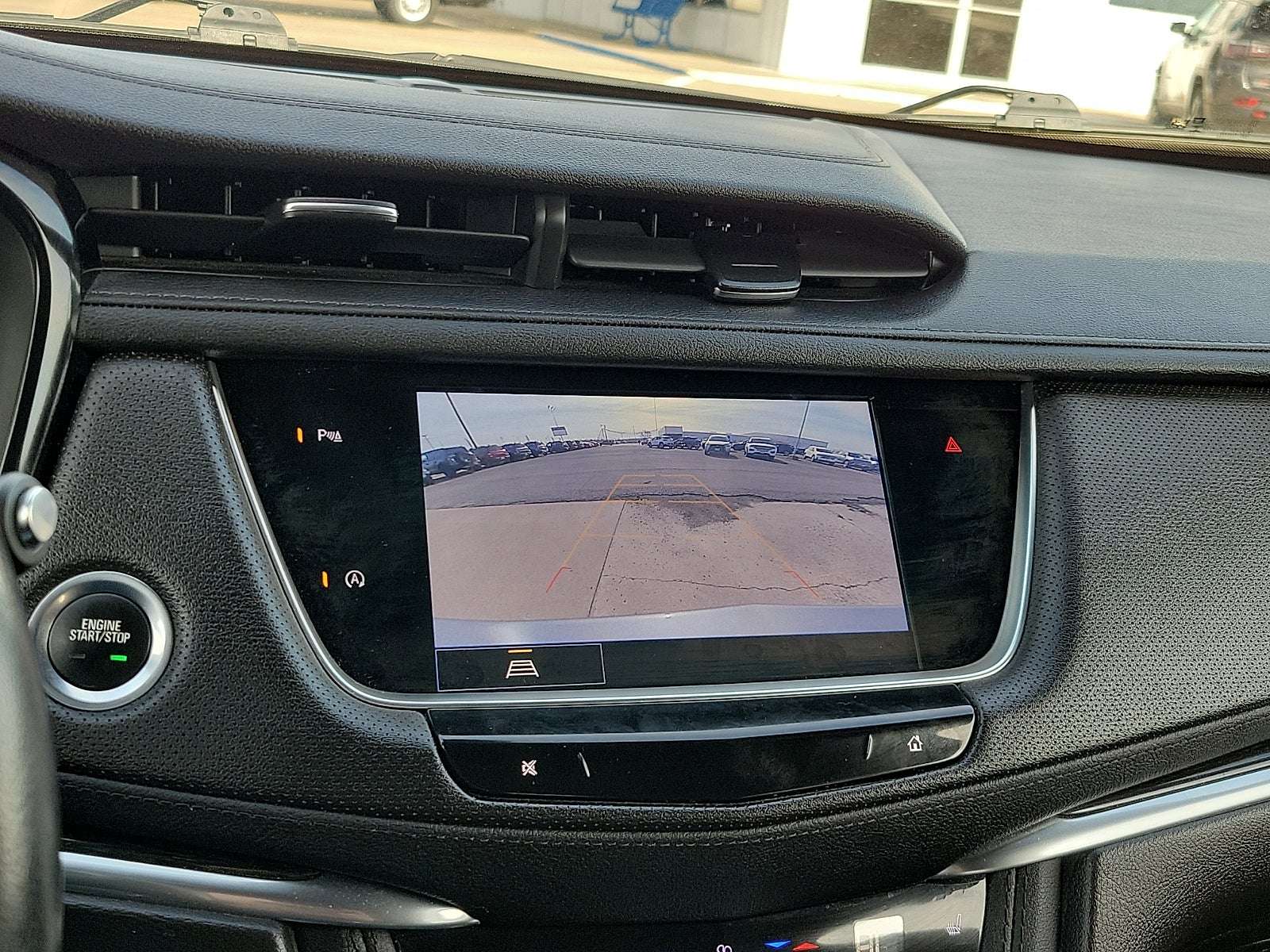 2023 Cadillac XT5 FWD Premium Luxury