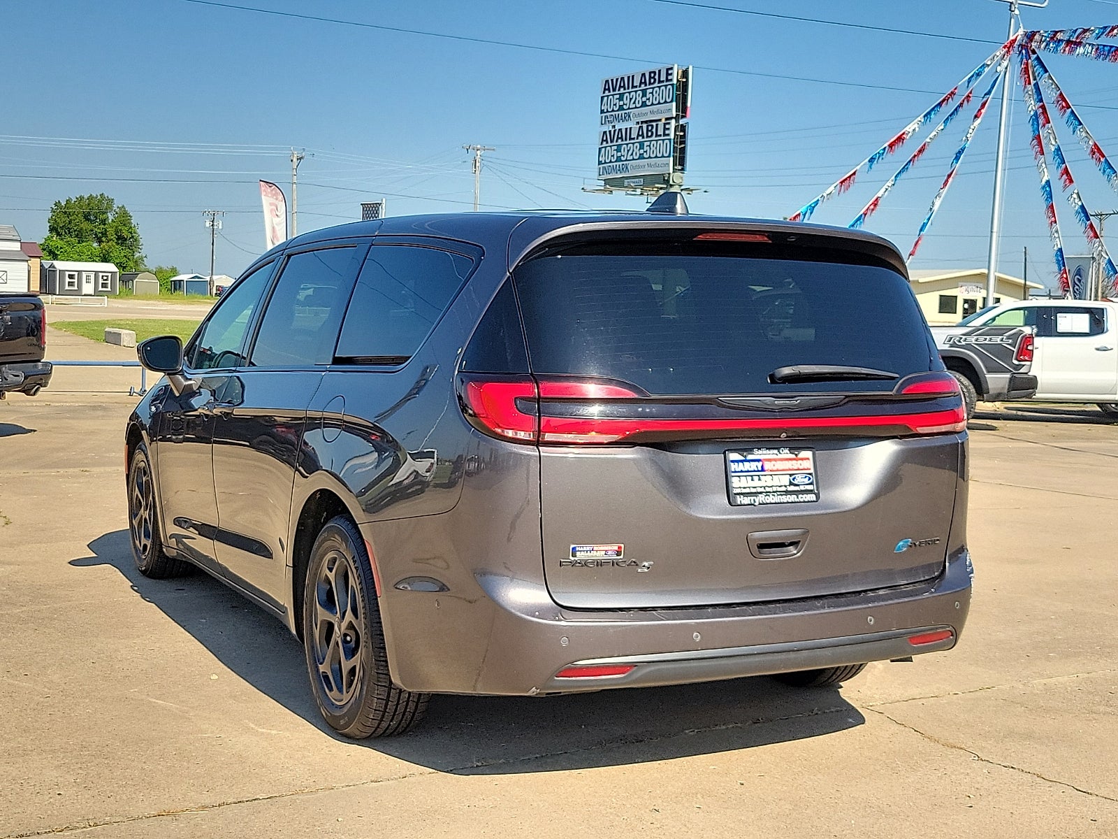 2022 Chrysler Pacifica Hybrid Hybrid Touring L