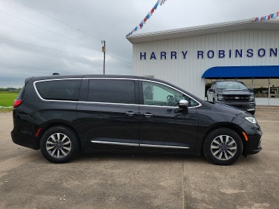 2023 Chrysler Pacifica Hybrid Hybrid Limited