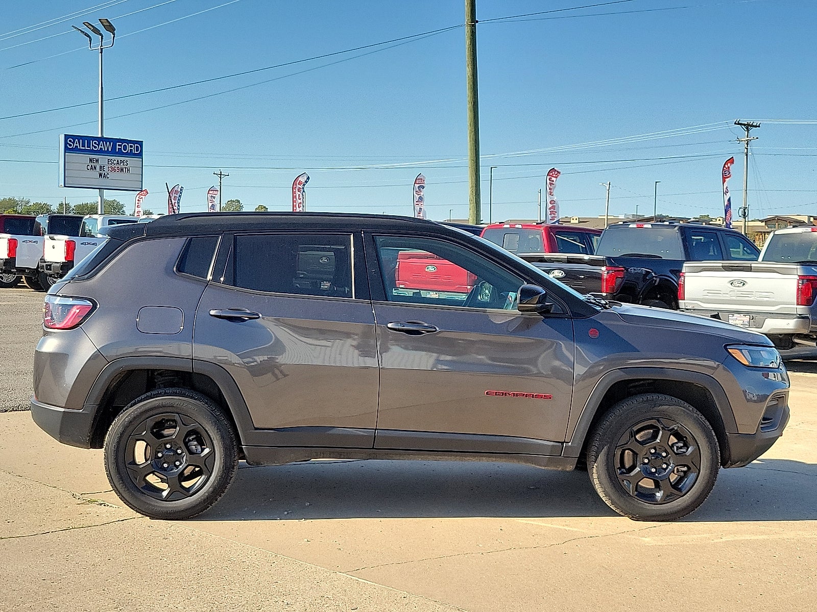 2023 Jeep Compass Trailhawk