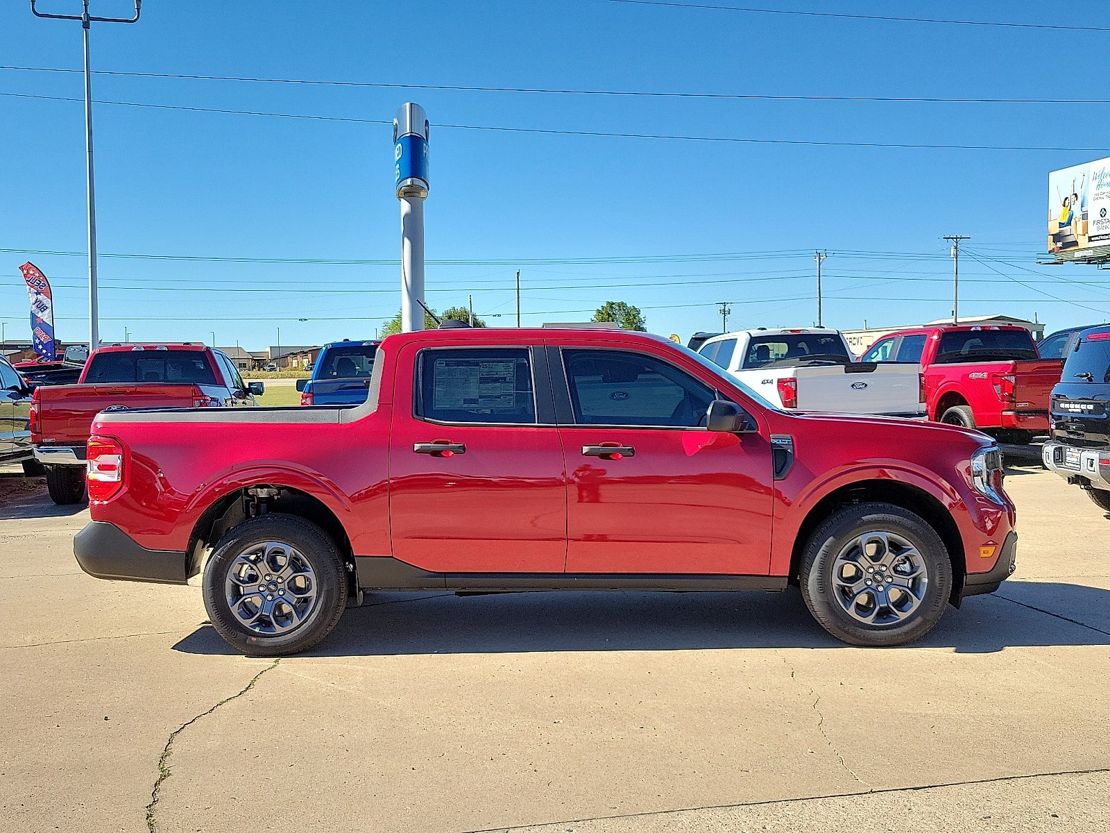2025 Ford Maverick XLT