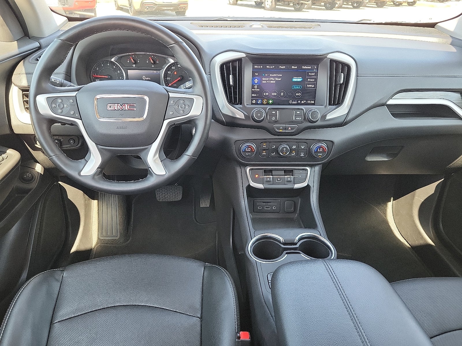 2024 GMC Terrain SLT