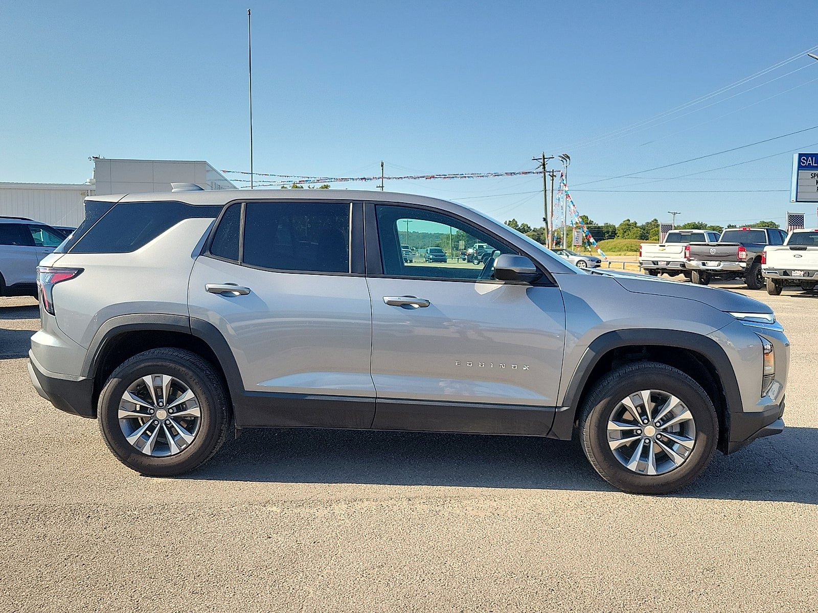 2025 Chevrolet Equinox FWD LT