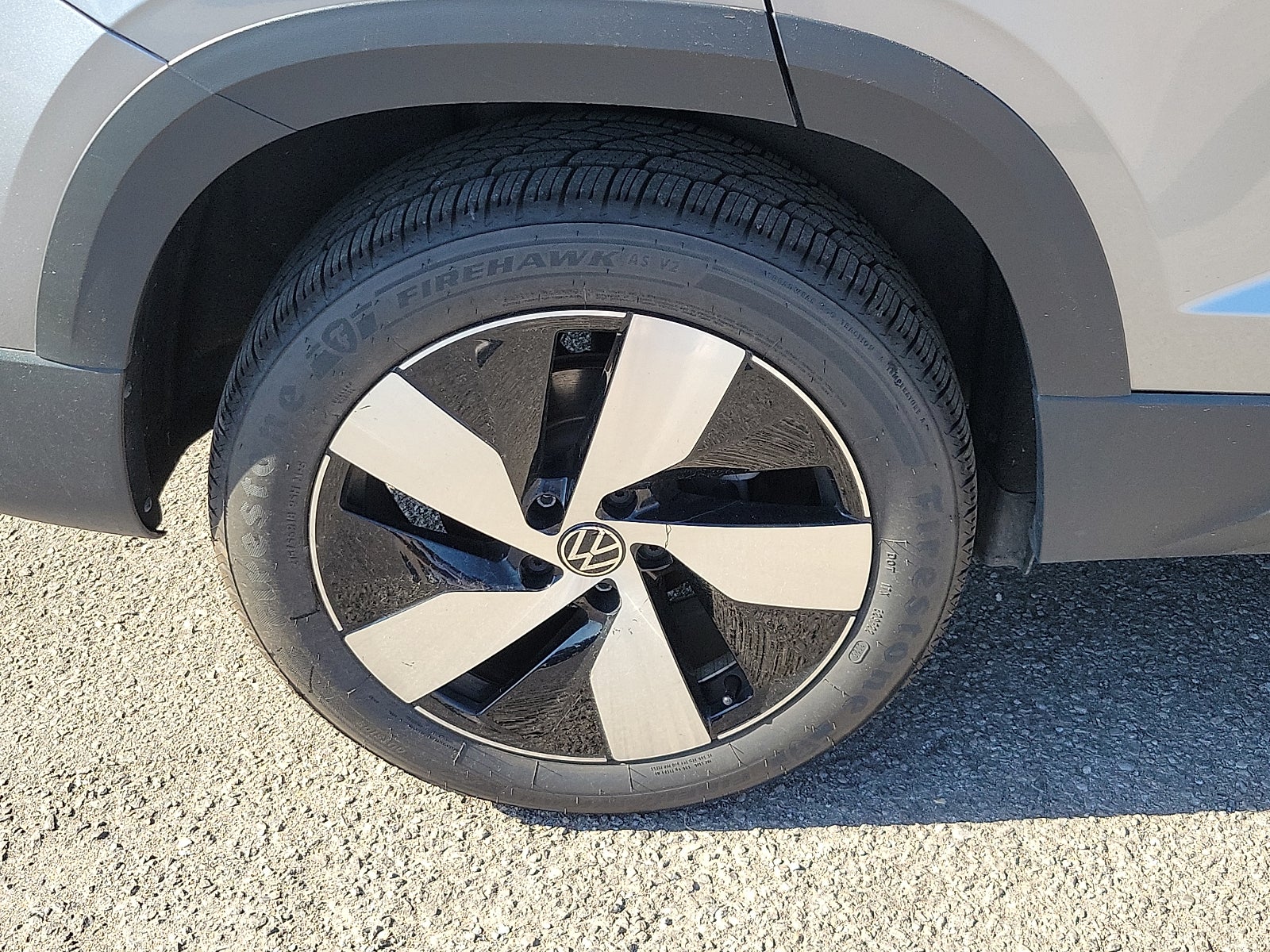 2025 Volkswagen Taos S