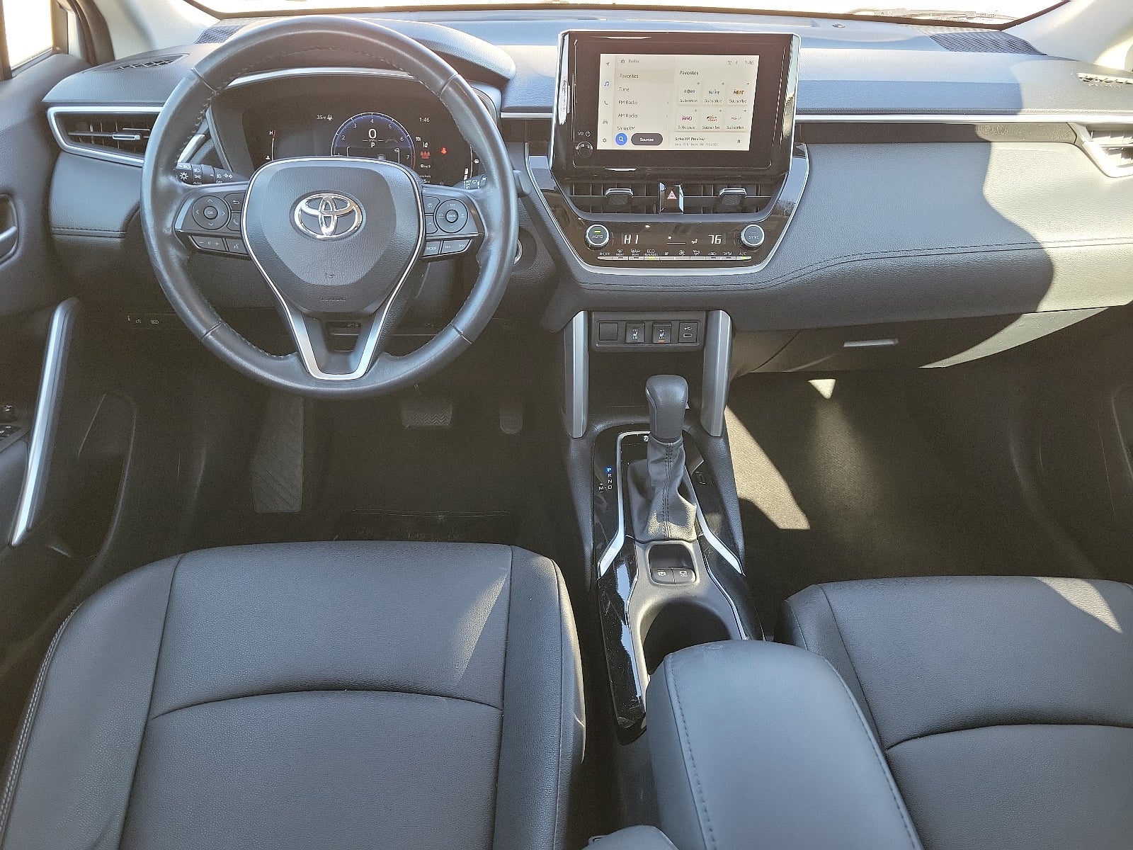 2023 Toyota Corolla Cross XLE