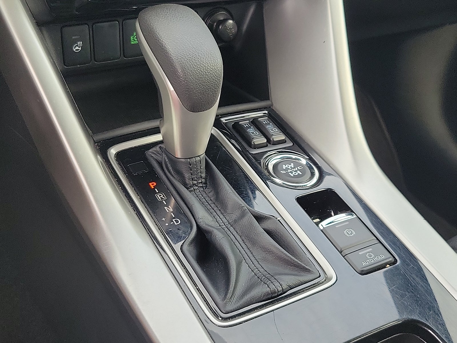 2025 Mitsubishi Eclipse Cross Base