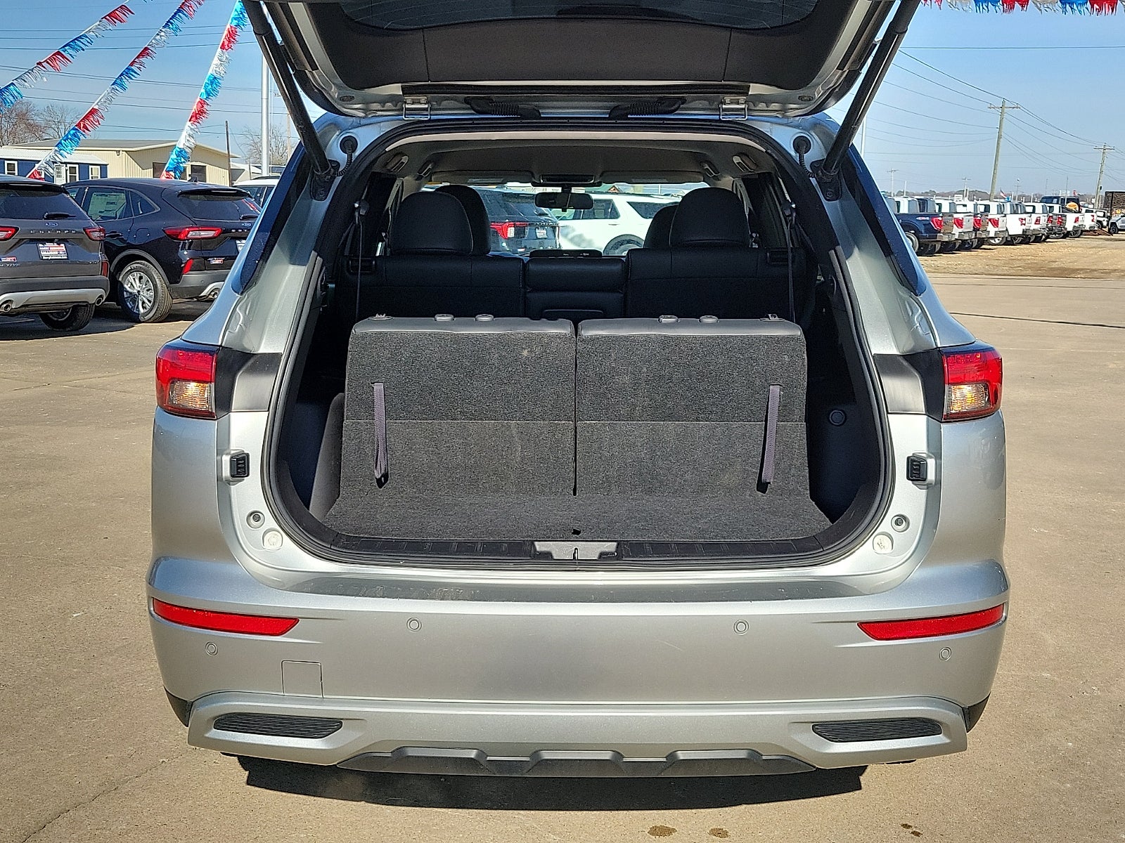 2024 Mitsubishi Outlander SE