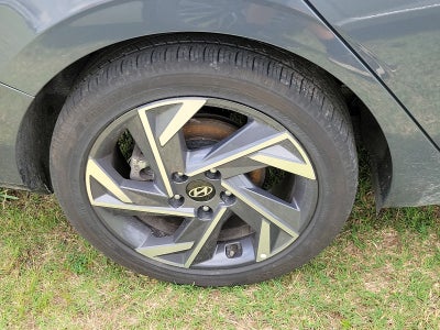 2025 Hyundai Elantra HEV Limited