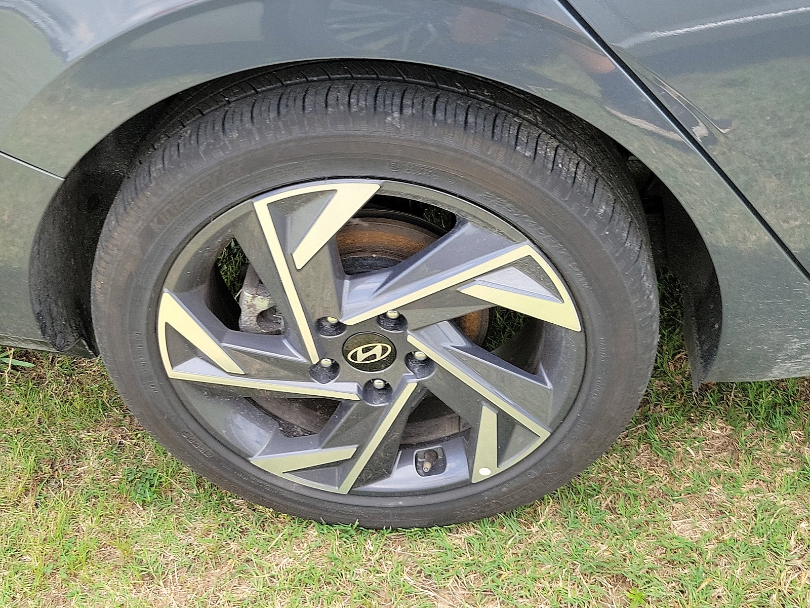 2025 Hyundai Elantra HEV Limited