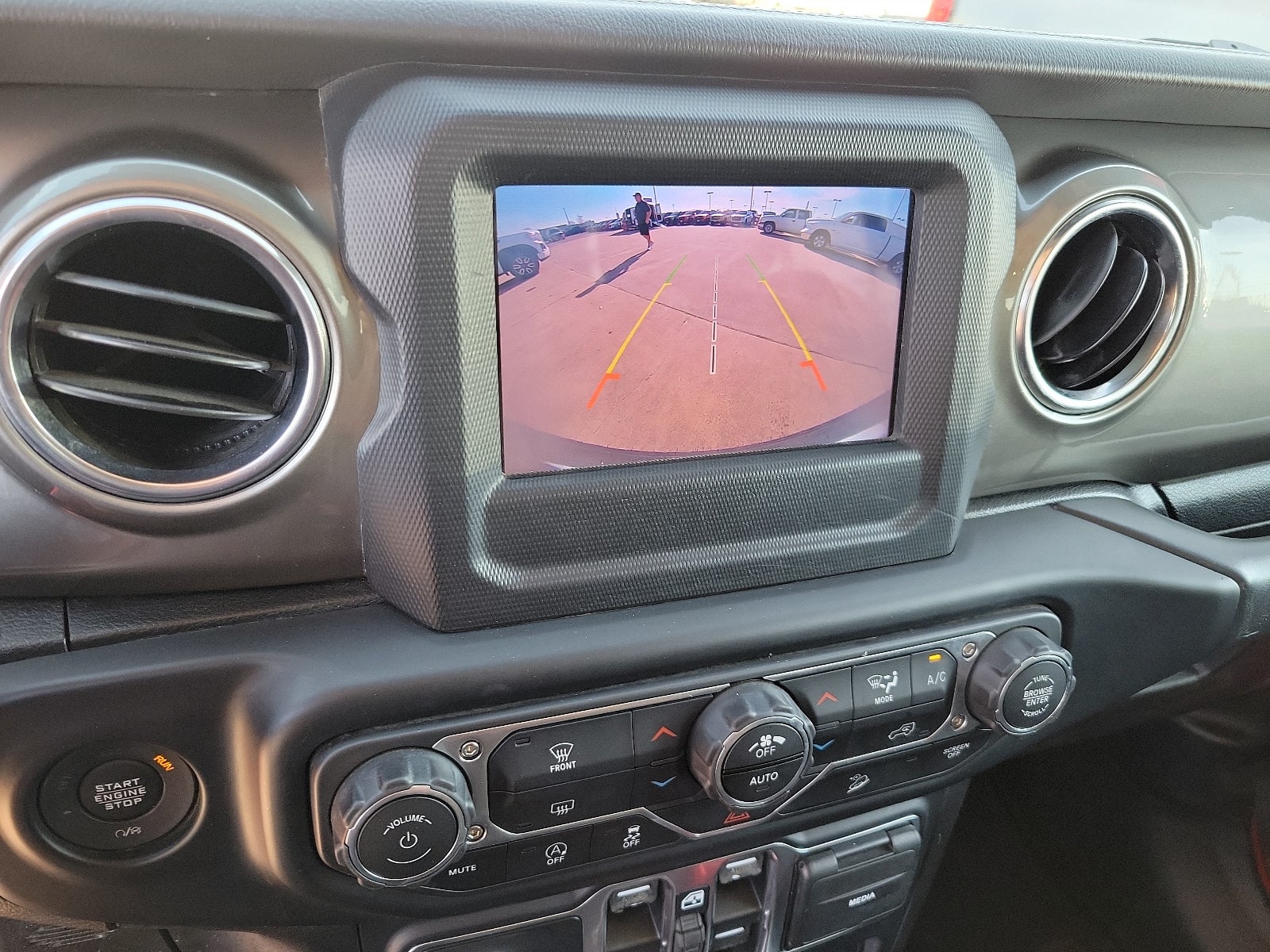 2019 Jeep Wrangler Unlimited Sahara 4x4