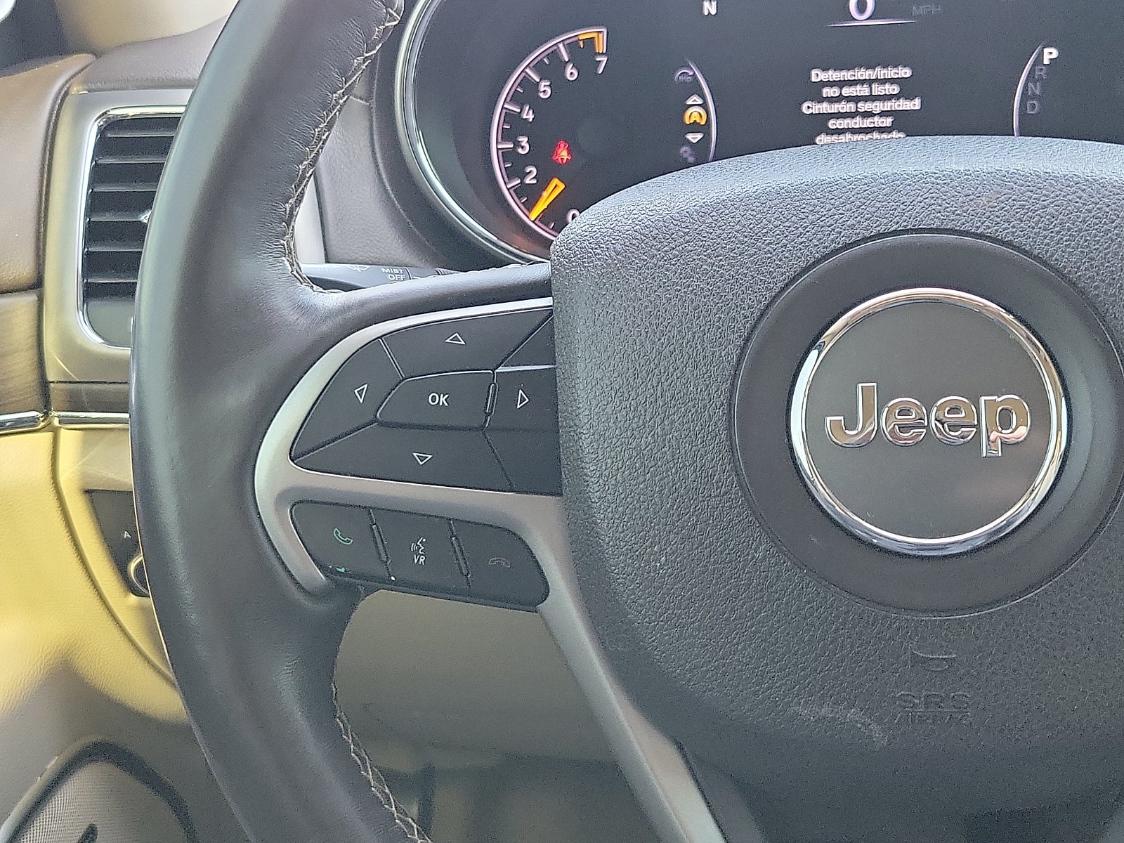 2018 Jeep Grand Cherokee Overland 4x2