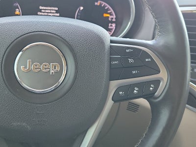 2018 Jeep Grand Cherokee Overland 4x2
