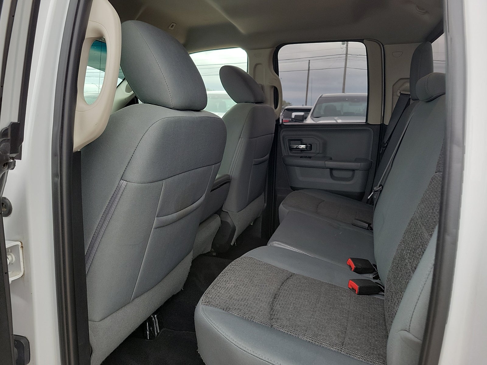 2018 RAM 1500 Big Horn Quad Cab 4x2 6'4" Box