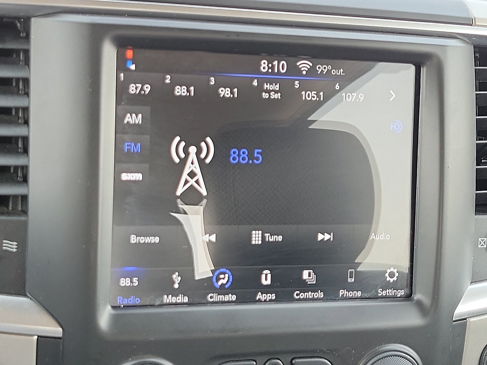 2018 RAM 1500 Big Horn Crew Cab 4x2 5'7" Box
