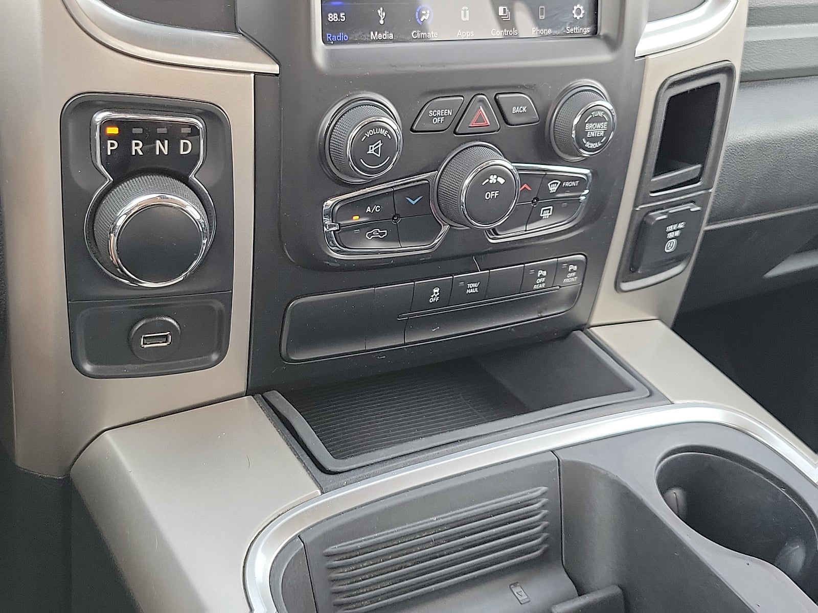 2018 RAM 1500 Big Horn Crew Cab 4x2 5'7" Box