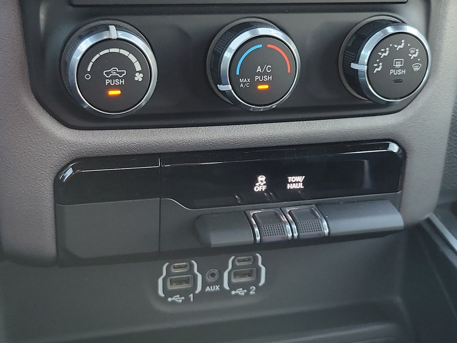 2022 RAM 1500 Lone Star Quad Cab 4x2 6'4" Box