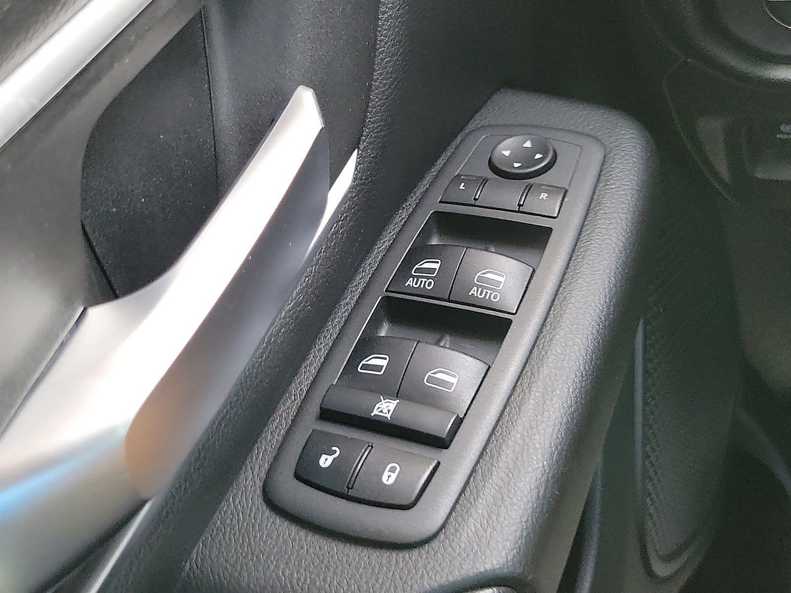 2022 RAM 1500 Big Horn Crew Cab 4x2 5'7" Box