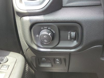 2022 RAM 1500 Big Horn Crew Cab 4x2 5'7" Box