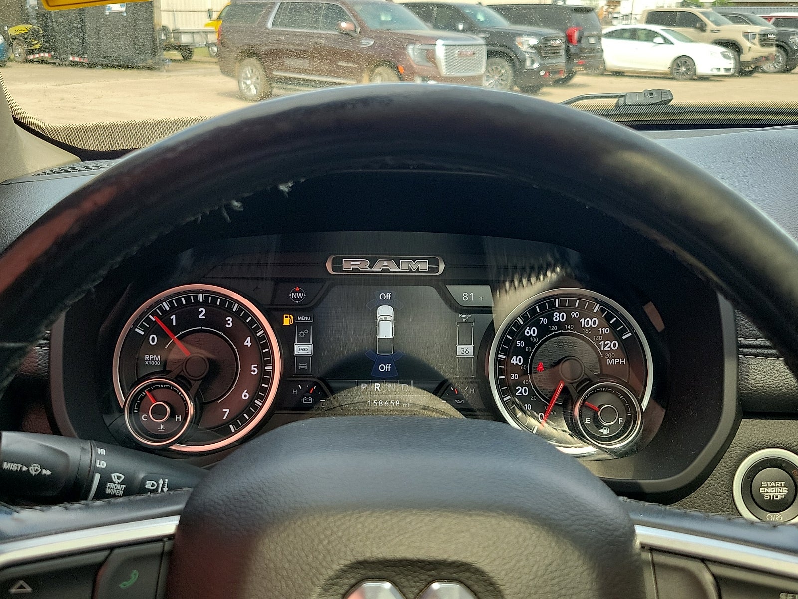 2019 RAM 1500 Laramie Crew Cab 4x2 5'7" Box