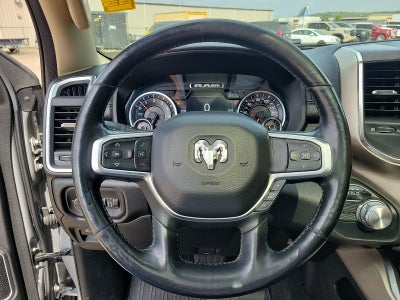 2019 RAM 1500 Laramie Crew Cab 4x2 5'7" Box