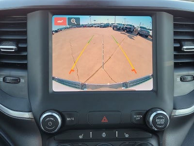 2022 RAM 1500 Big Horn Crew Cab 4x4 5'7" Box