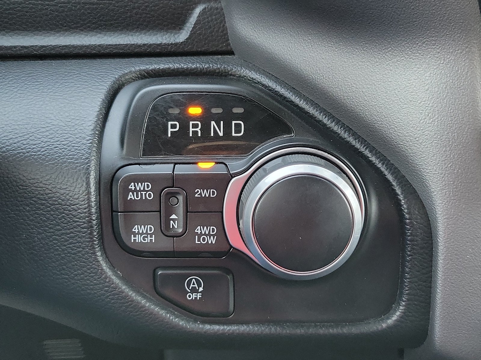 2022 RAM 1500 Big Horn Crew Cab 4x4 5'7" Box