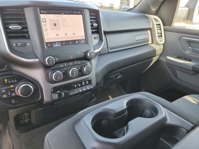 2022 RAM 1500 Big Horn Crew Cab 4x4 5'7" Box