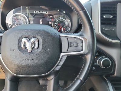 2022 RAM 1500 Big Horn Crew Cab 4x4 5'7" Box