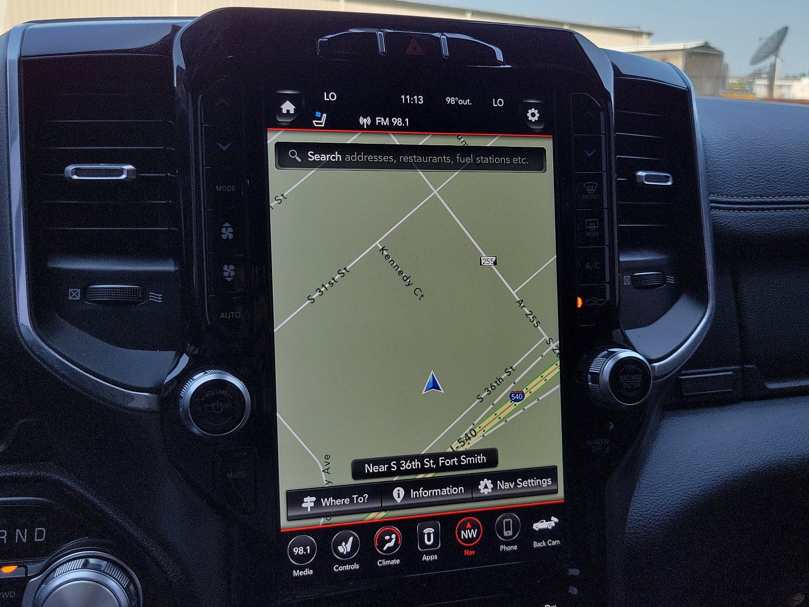 2021 RAM 1500 Laramie Crew Cab 4x4 5'7" Box