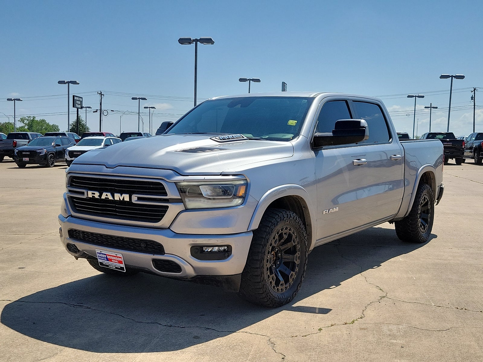 2021 RAM 1500 Laramie Crew Cab 4x4 5'7" Box