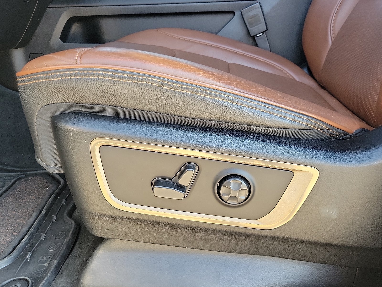 2021 RAM 1500 Limited Longhorn Crew Cab 4x4 5'7" Box