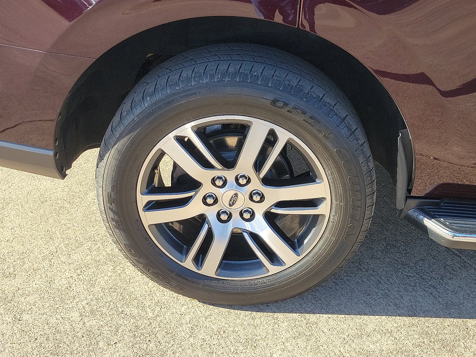 2023 Ford Expedition XLT