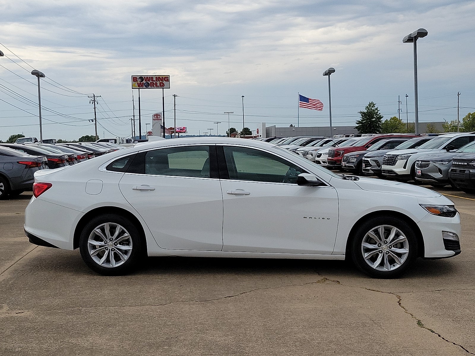 2025 Chevrolet Malibu 1LT