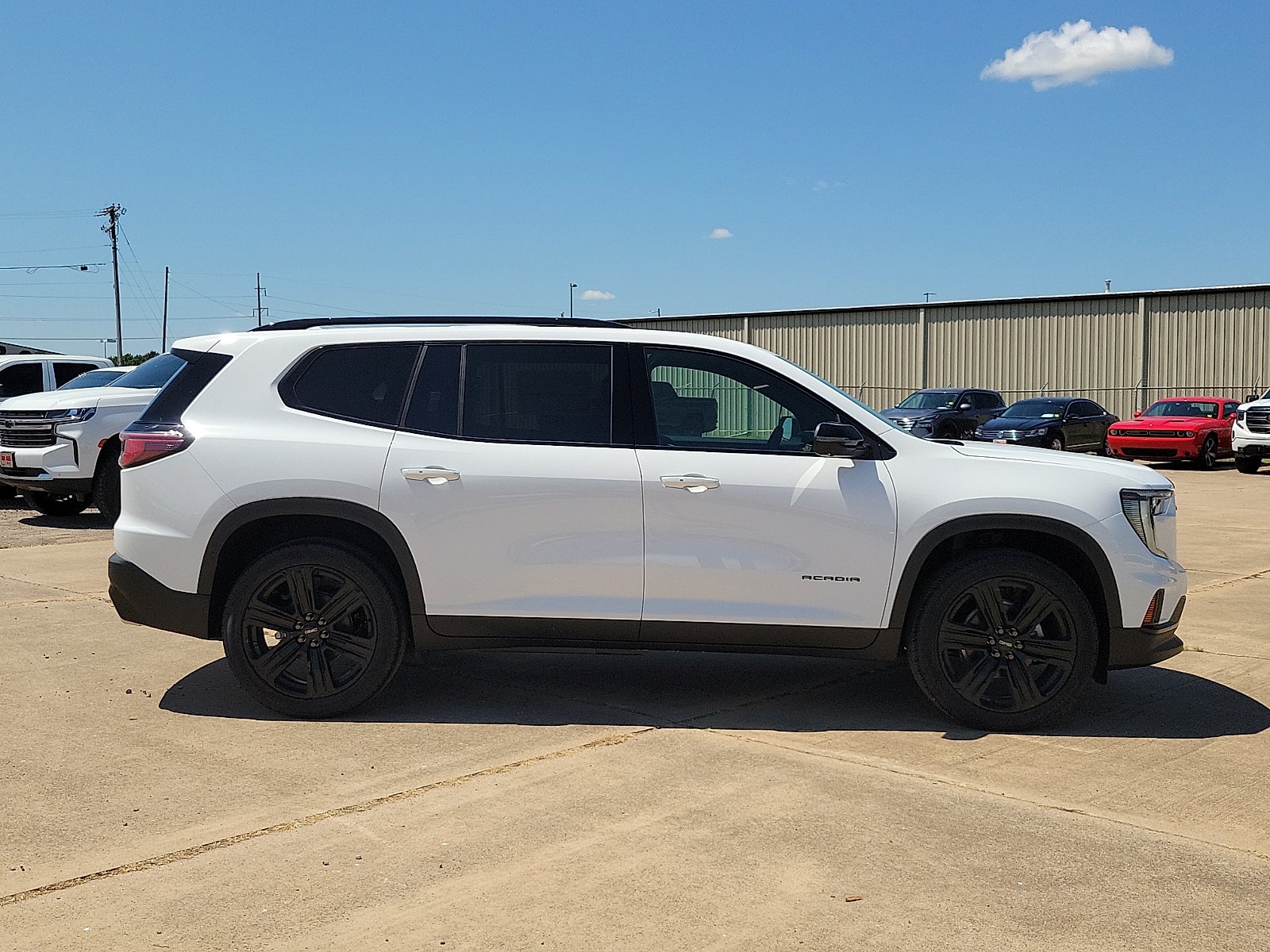 2026 GMC Acadia Elevation
