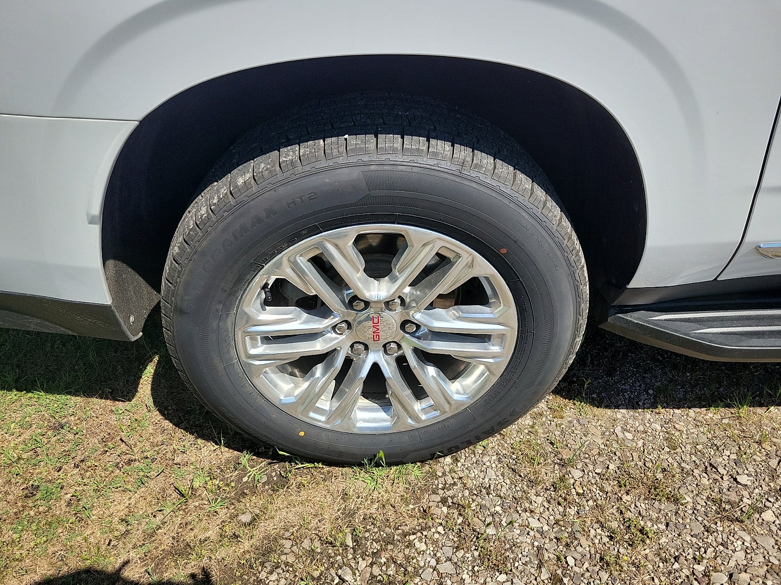 2024 GMC Yukon XL SLT