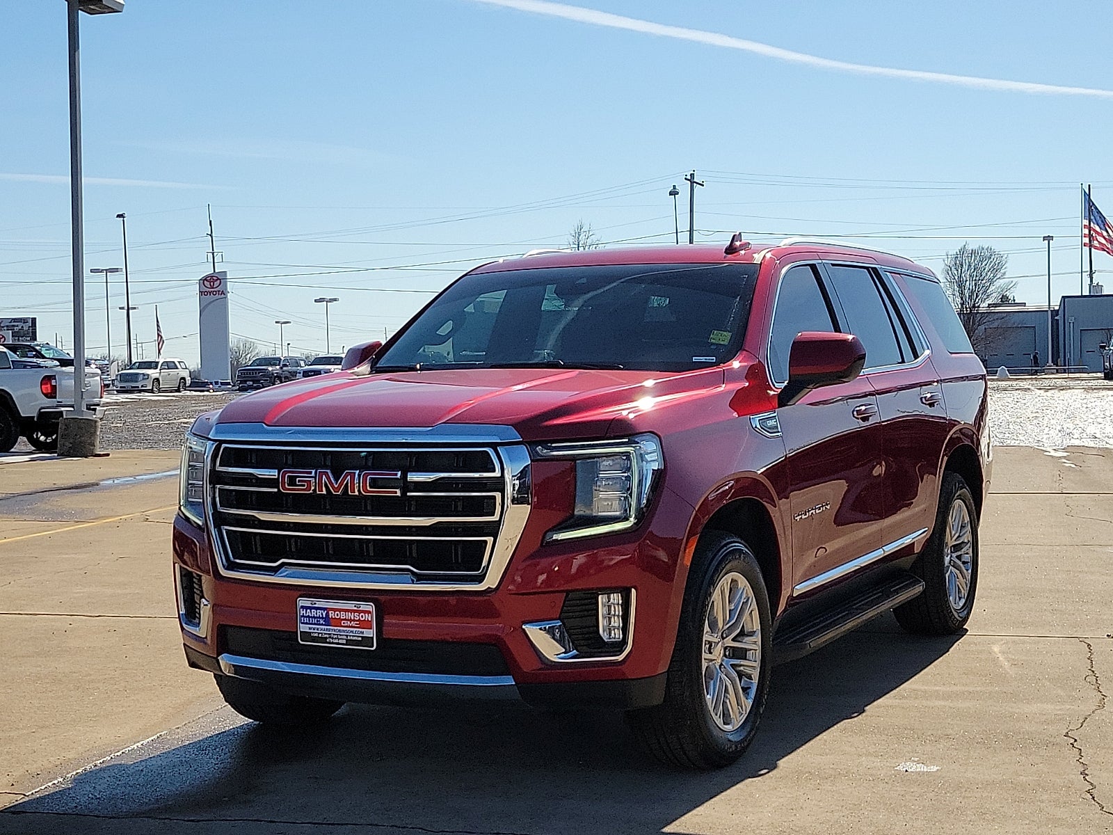 2023 GMC Yukon SLT