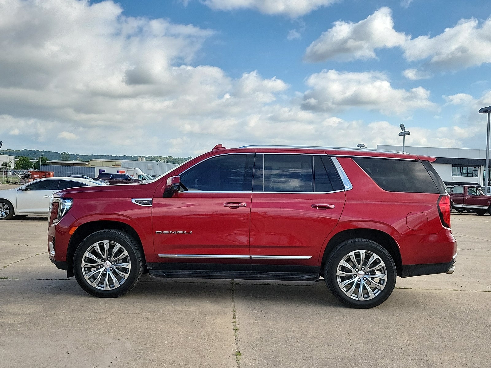 2023 GMC Yukon Denali