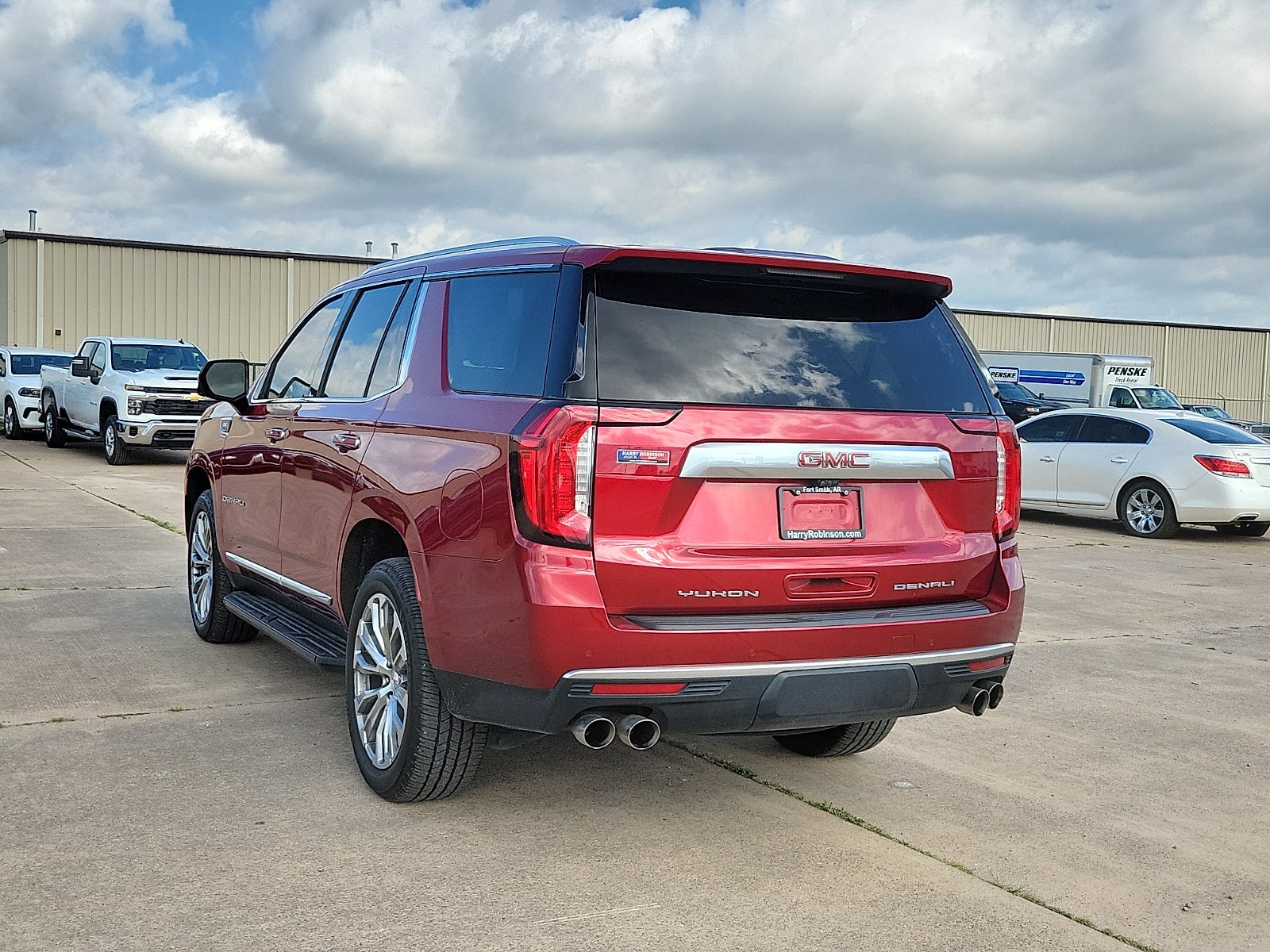 2023 GMC Yukon Denali