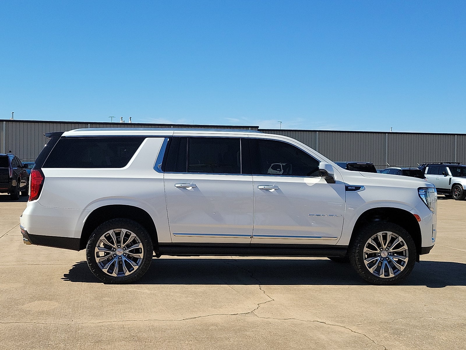 2022 GMC Yukon XL Denali